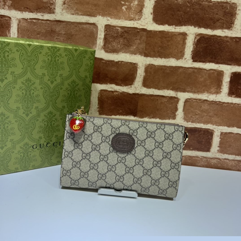 G*u*i wallets & purse